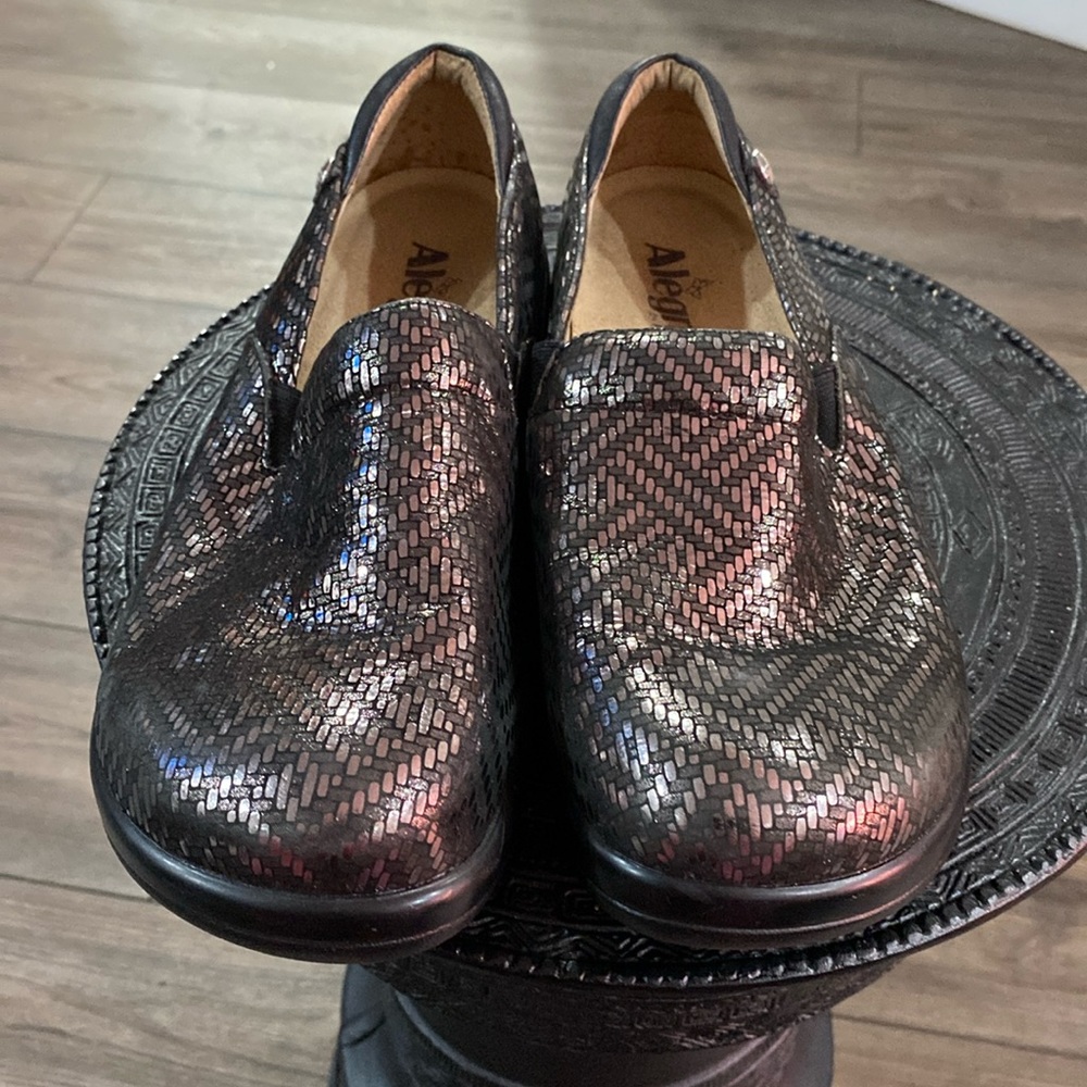 Alegria women size 38. Used but in good condition